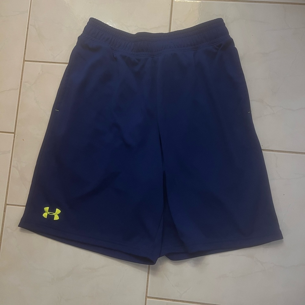 Under Armour Men's Loose Fit Royal Blue Athletic Shorts